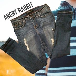 Angry Rabbit Cropped Destroyed Skinny Jean's